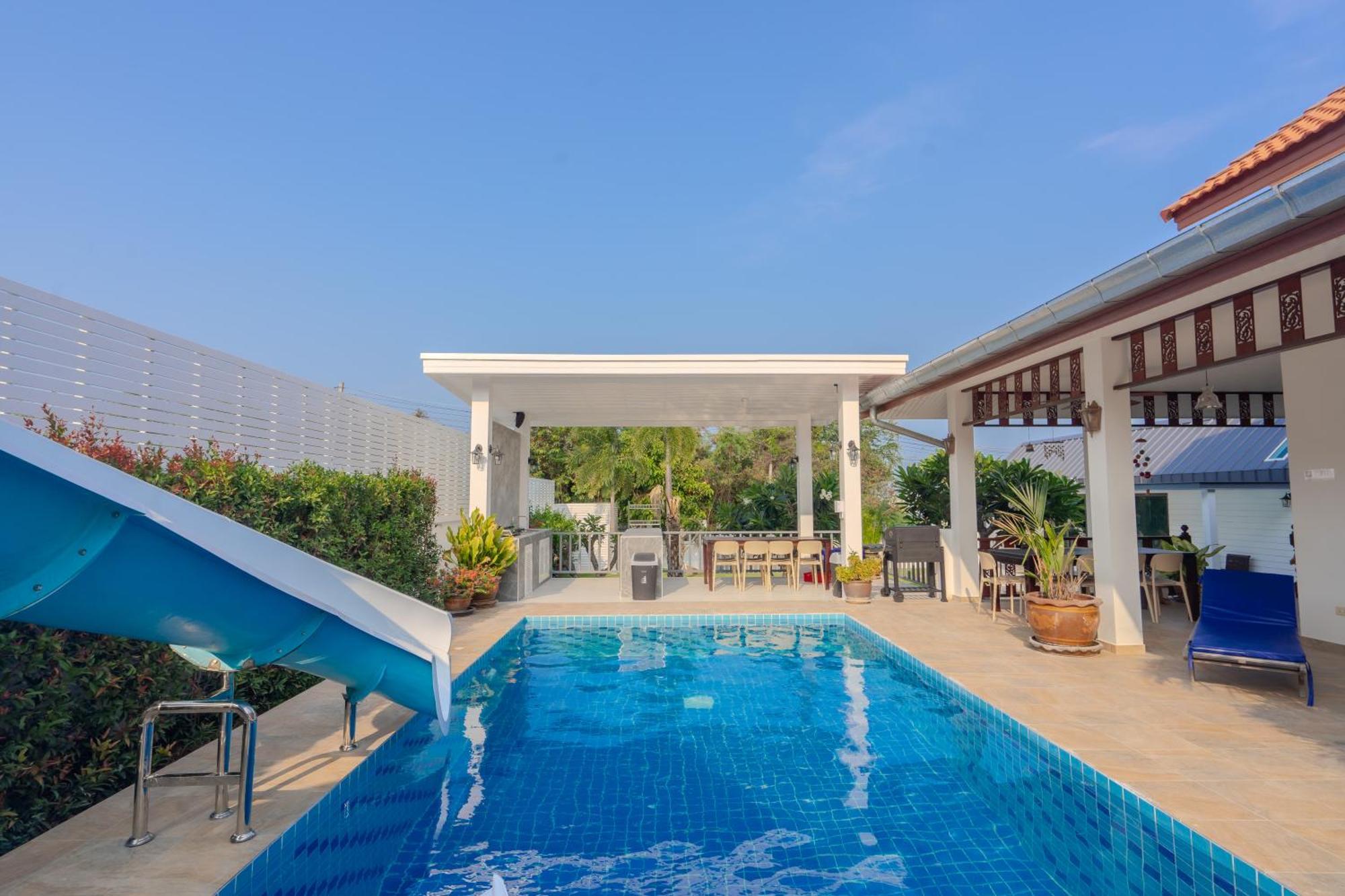 Baan Kiang Lay Phu View Hua Hin Private Pool Villa บ้านเคียงเลภูวิว หัวหิน พูลวิลล่า กลางเมือง ใกล้หาดหัวหิน Exterior photo