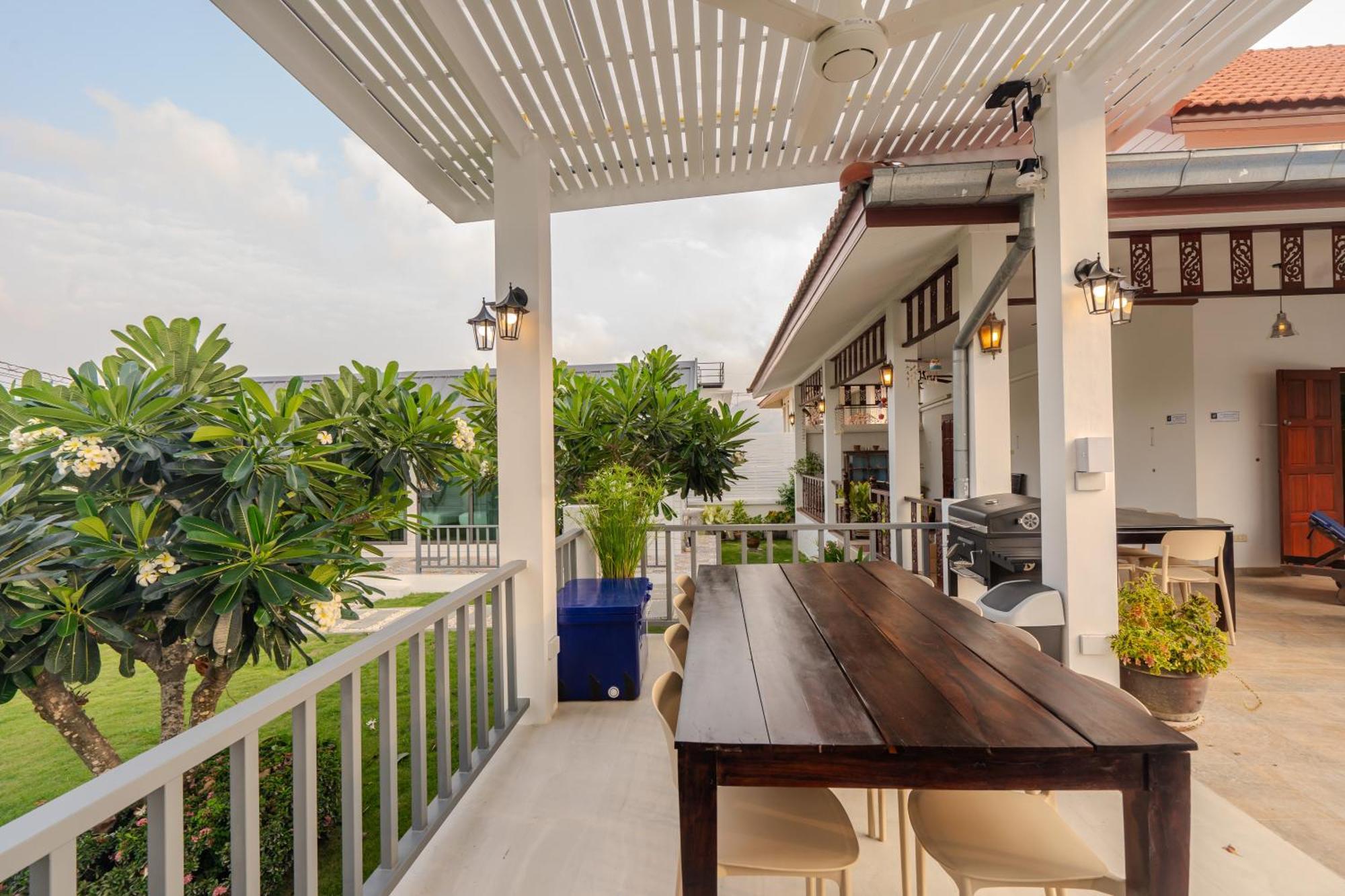 Baan Kiang Lay Phu View Hua Hin Private Pool Villa บ้านเคียงเลภูวิว หัวหิน พูลวิลล่า กลางเมือง ใกล้หาดหัวหิน Exterior photo